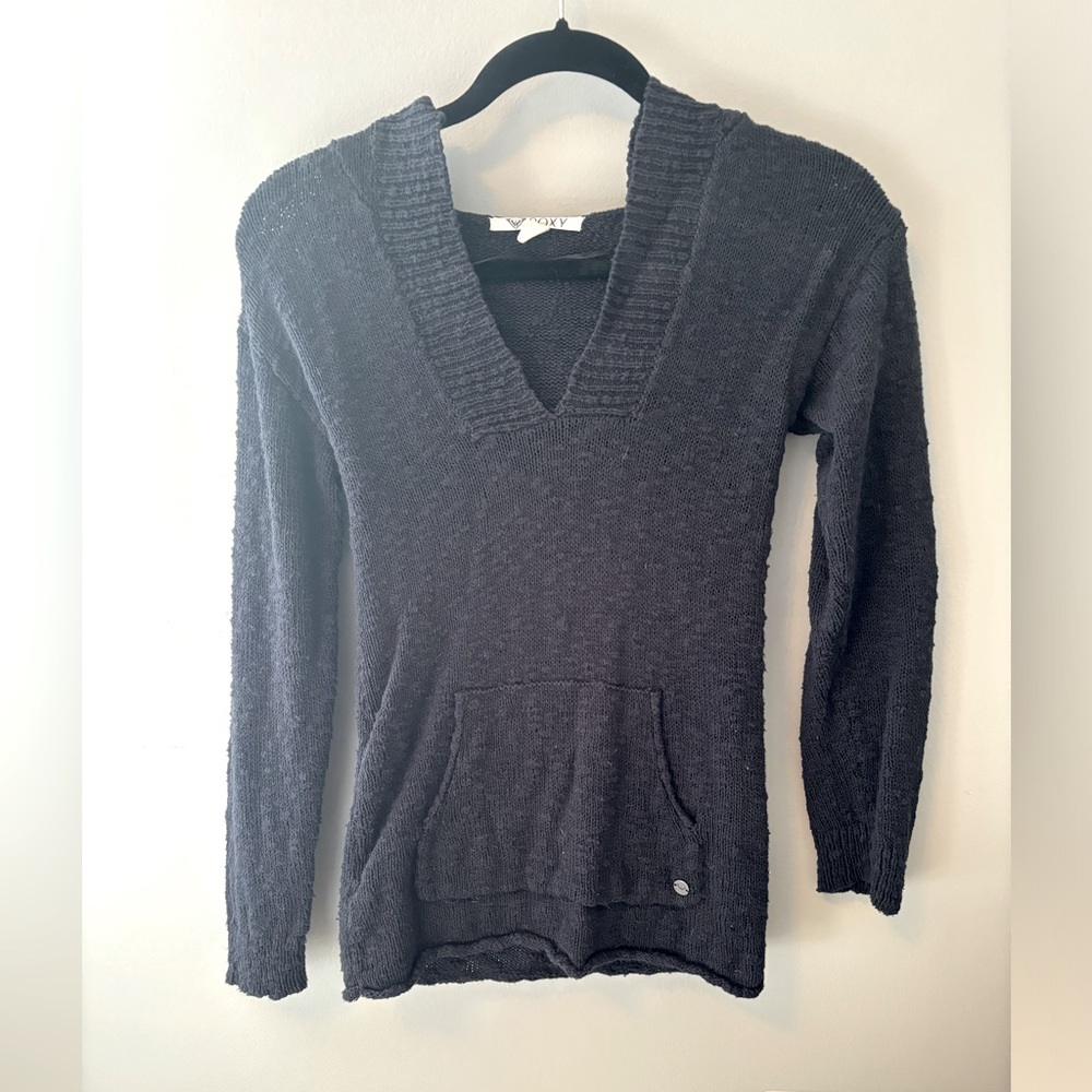 2 items for $20/Roxy size small, hooded pullover